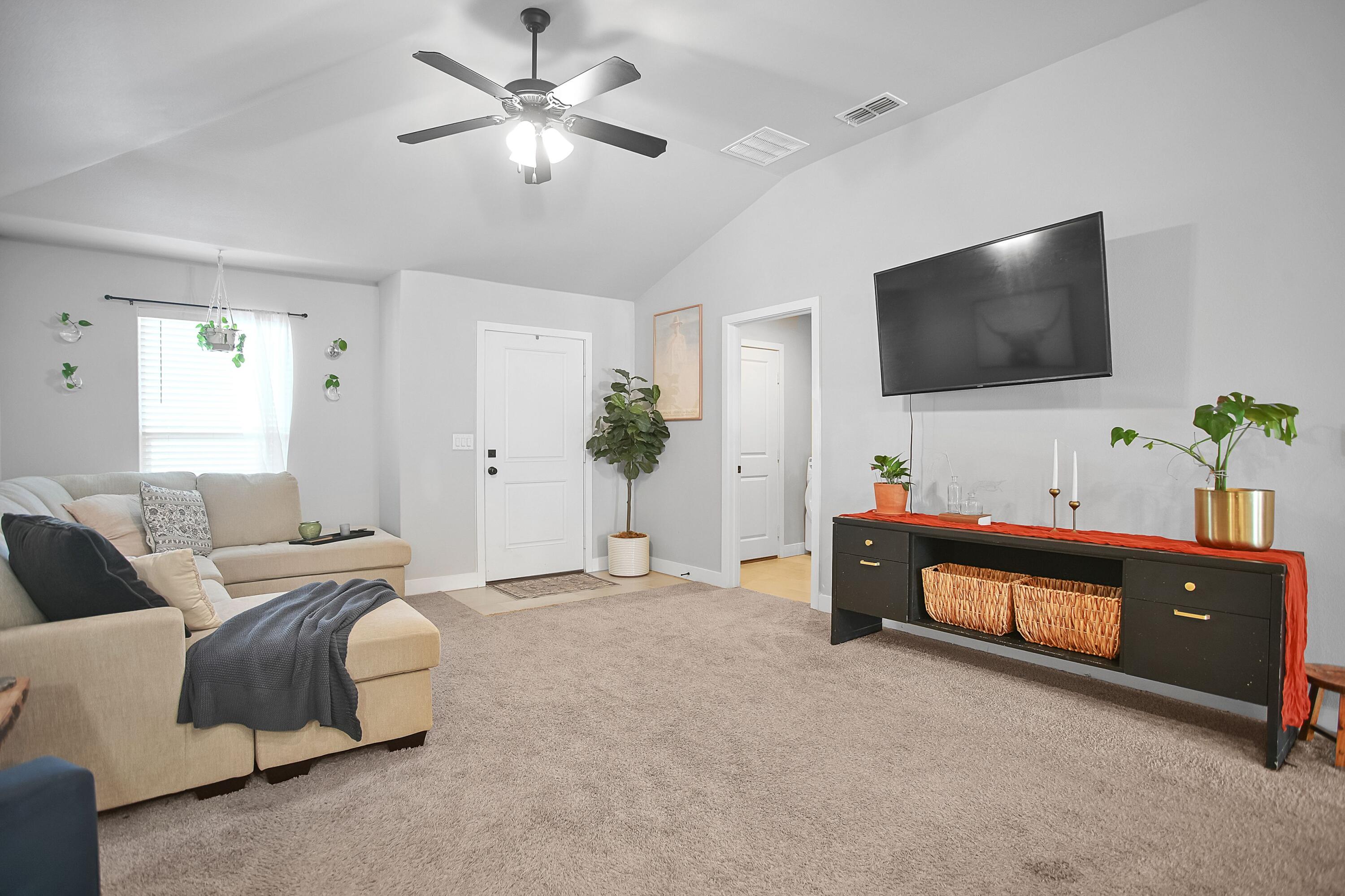 1907 140th Street Lubbock, TX 79423 - Photo 5 of 26 IMG_8755