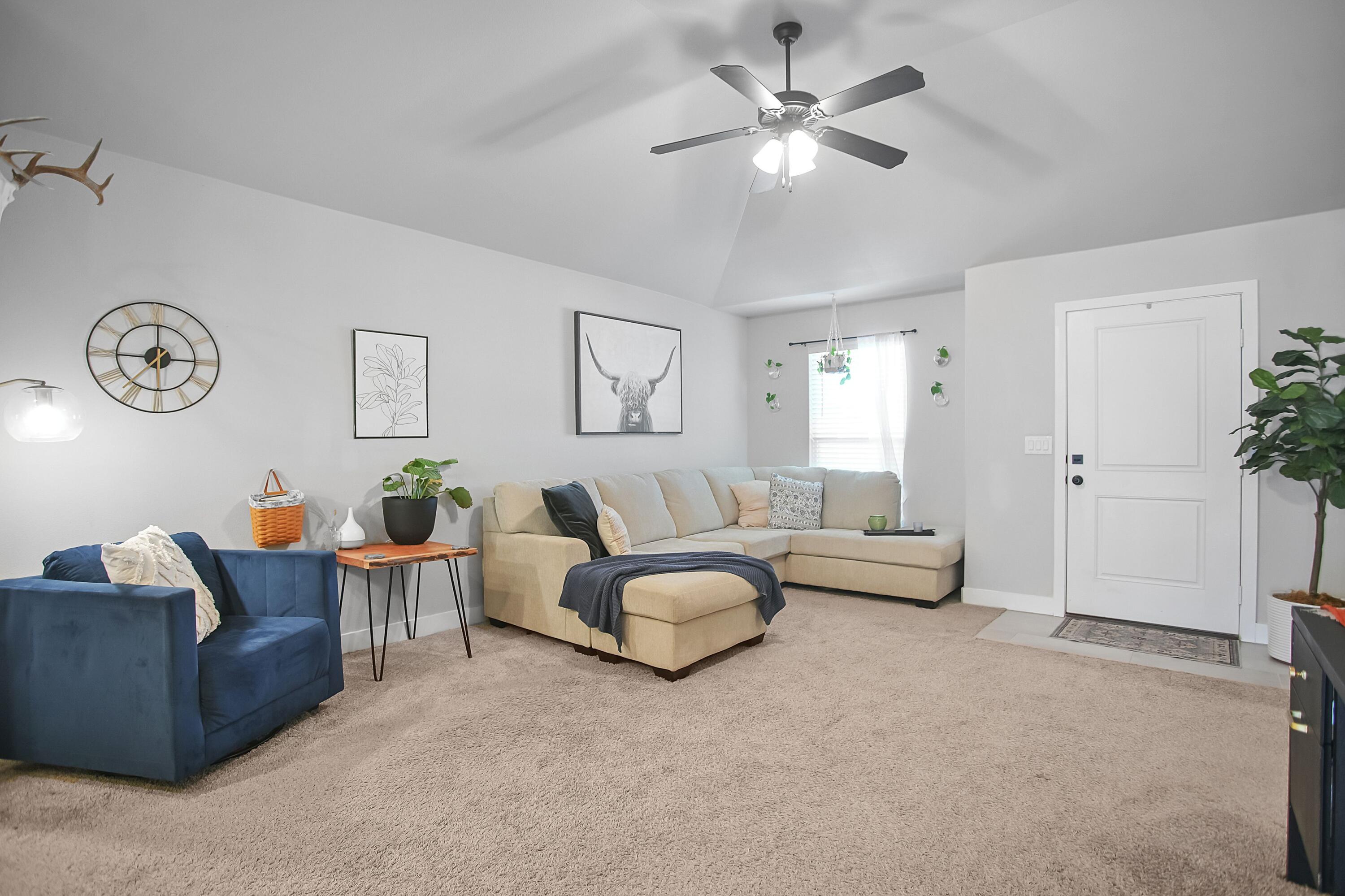 1907 140th Street Lubbock, TX 79423 - Photo 6 of 26 IMG_8753