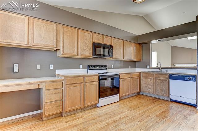 8090 Ferguson Road Peyton, CO 80831 - Photo 9 of 32