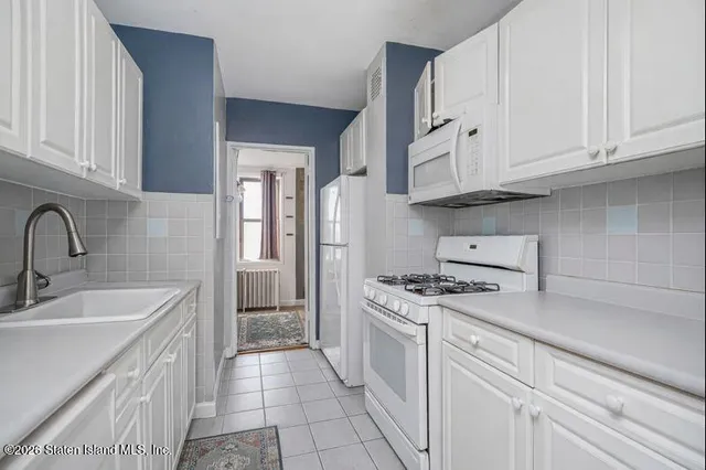 $340,000 | 100 Colfax Avenue, Unit 7B | Grant City