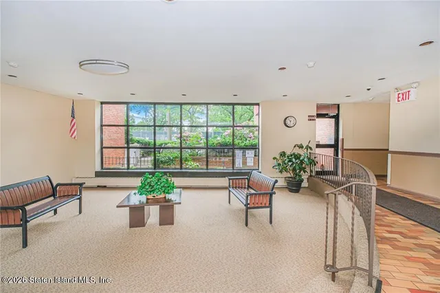 $340,000 | 100 Colfax Avenue, Unit 7B | Grant City