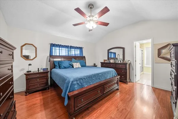 $400,000 | 3432 Vine Ridge, Bedford, TX 76021