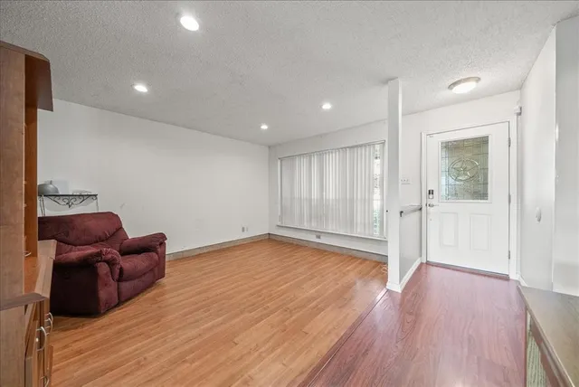 $425,000 | 3432 Vine Ridge, Bedford, TX 76021