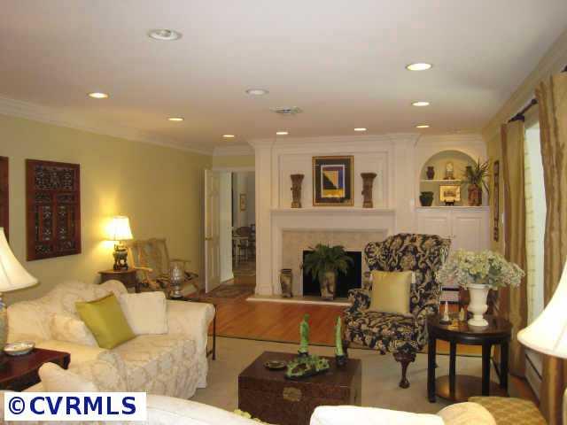 8902 Norwick Road Richmond, VA 23229 - Photo 5 of 10 Other - Main level has master bedroom suite plus two rooms for guests or study