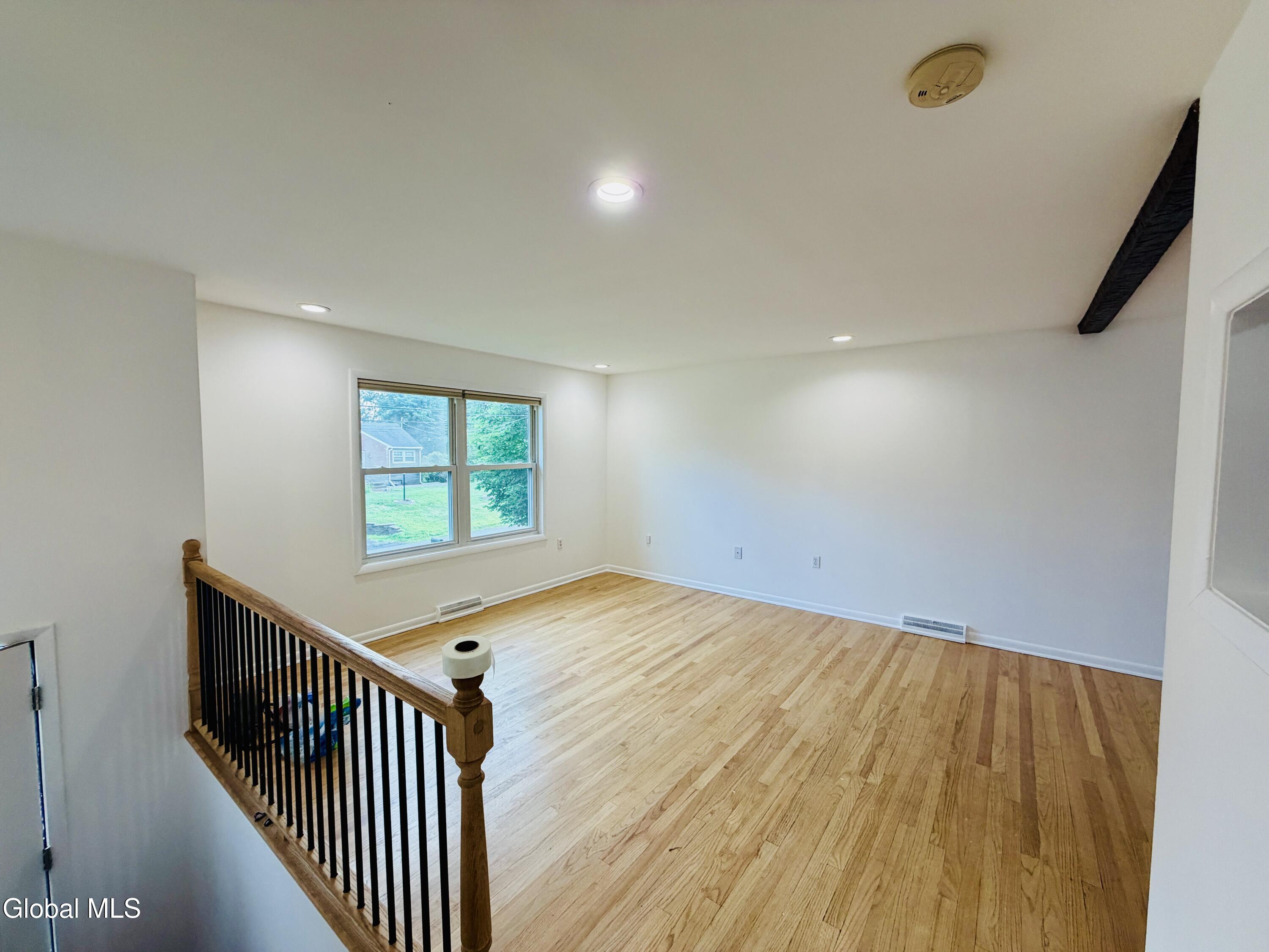 3335 Ralph Street Schenectady, NY 12304 - Photo 13 of 23 IMG_3106
