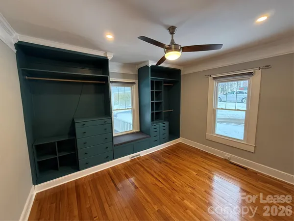 $1,750 | 318 North Academy Street, Mooresville, NC 28115