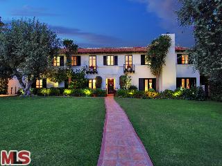 806 Foothill Road Beverly Hills, CA 90210 - Photo 1 of 1