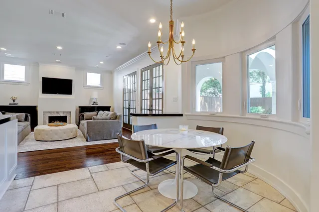 $9,500 | 3779 Robinhood Street, Houston, TX 77005