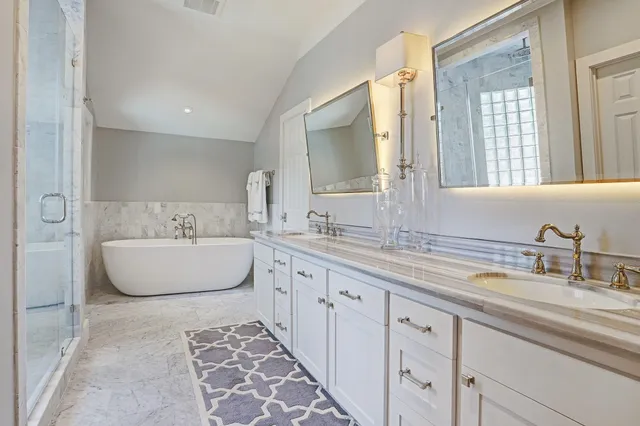 $9,500 | 3779 Robinhood Street, Houston, TX 77005