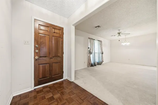 $219,500 | 502 South 8th Street, Valley Mills, TX 76689