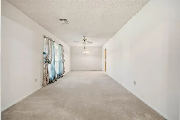 $219,500 | 502 South 8th Street, Valley Mills, TX 76689
