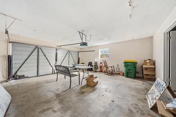 $219,500 | 502 South 8th Street, Valley Mills, TX 76689