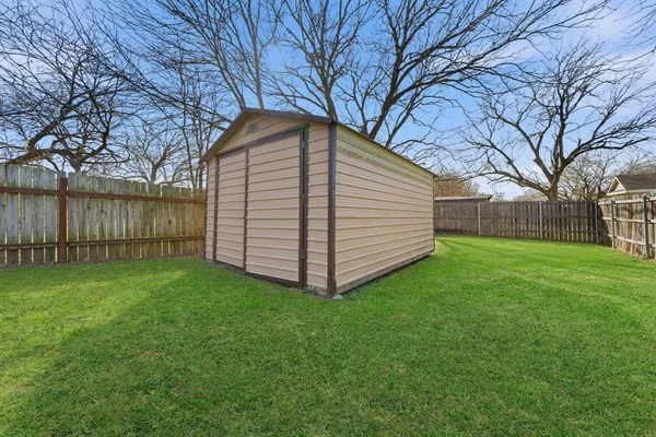 $219,500 | 502 South 8th Street, Valley Mills, TX 76689