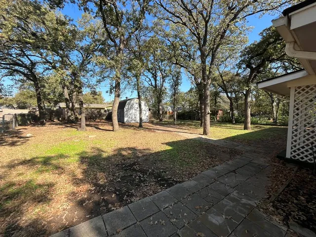 $2,400 | 501 Merrill Drive, Bedford, TX 76022