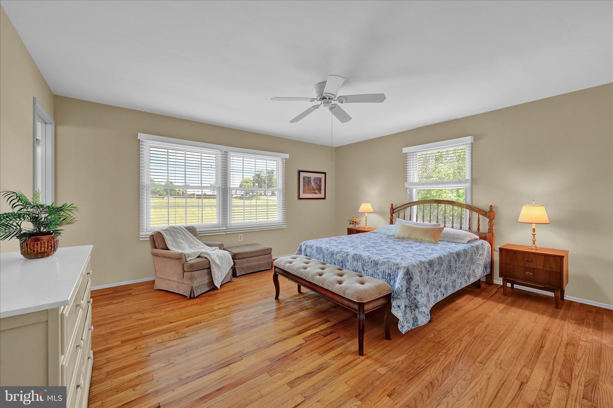 826 Blue Grass Road Lancaster, PA 17601 - Photo 22 of 43 Primary Bedroom