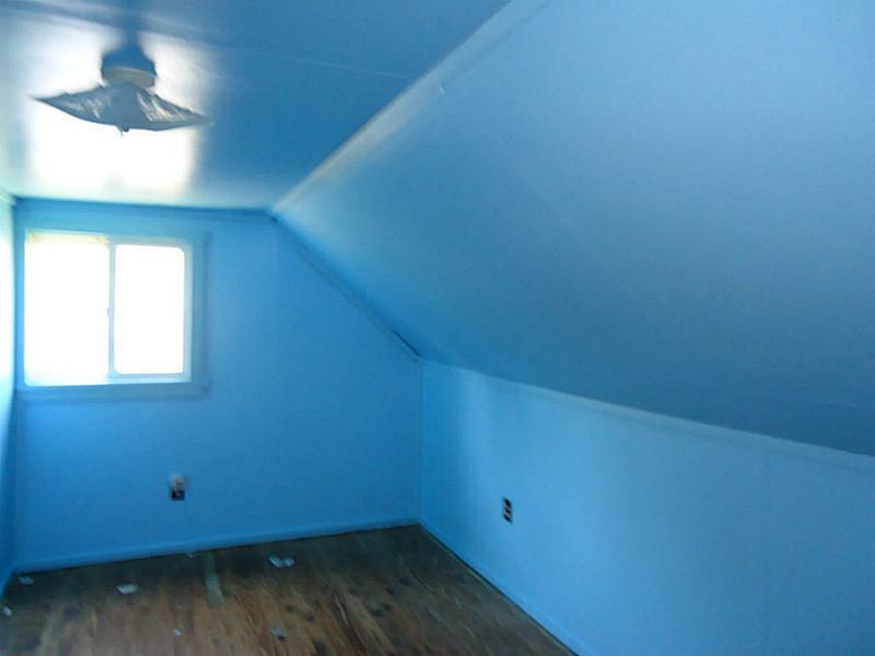 3128 Ridge Avenue Aliquippa, PA 15001 - Photo 14 of 24 Bedroom. Wood floor in this bedroom.