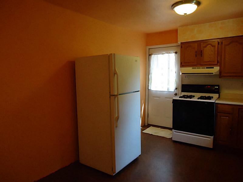 3128 Ridge Avenue Aliquippa, PA 15001 - Photo 8 of 24 Kitchen. Side door to parking area.