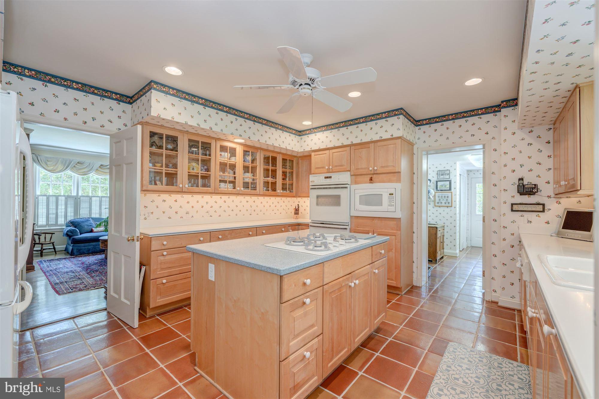 3720 Cardiff Road Chevy Chase, MD 20815 - Photo 15 of 58