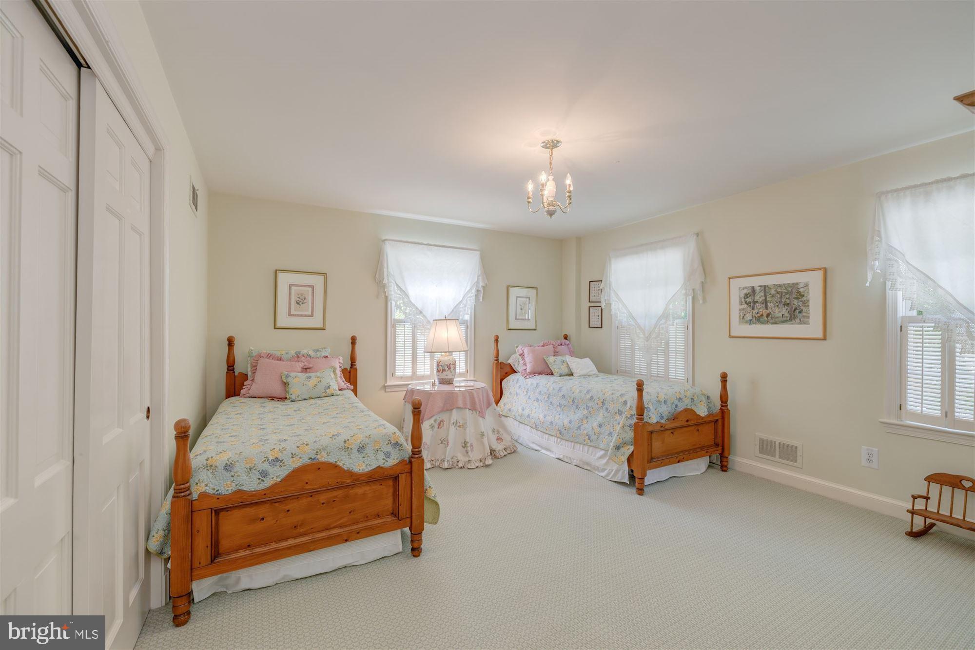 3720 Cardiff Road Chevy Chase, MD 20815 - Photo 22 of 58