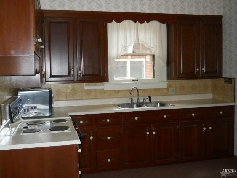 327 Mercer Avenue Decatur, IN 46733 - Photo 4 of 27 Gallery Image 4