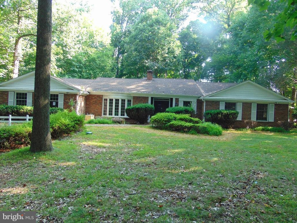 Exterior (Front)