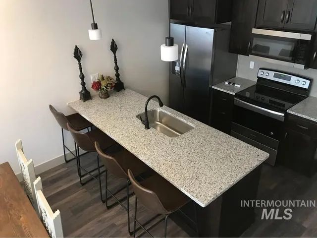 $2,400 | 106 Broken Pine Lane, McCall, ID 83638