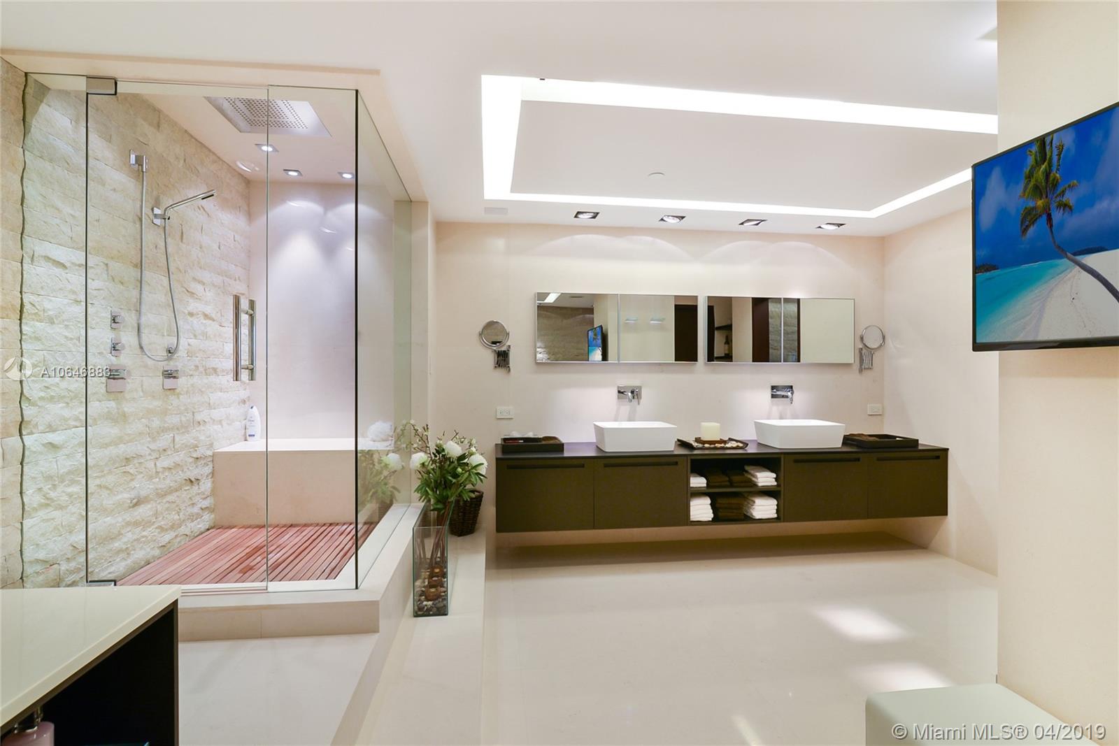 21200 Point Place Aventura, FL 33180 - Photo 21 of 35