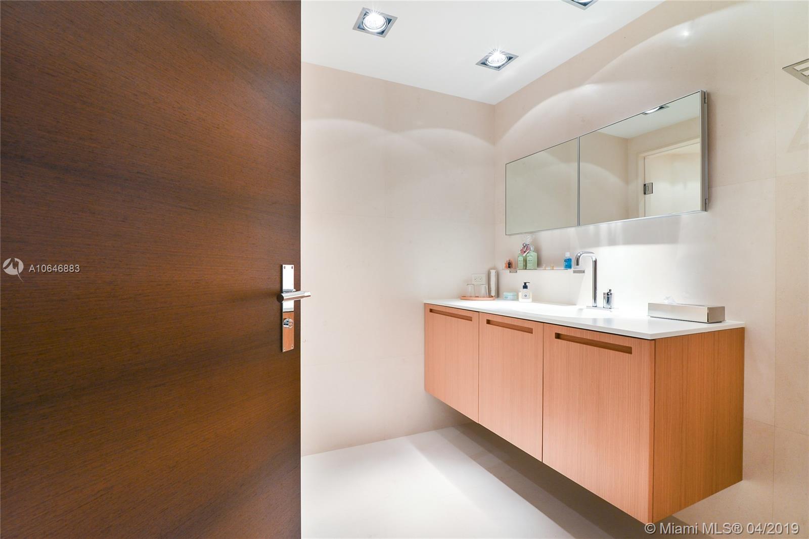 21200 Point Place Aventura, FL 33180 - Photo 27 of 35 CUTOM DESIGNED BOFFI BATHROOM