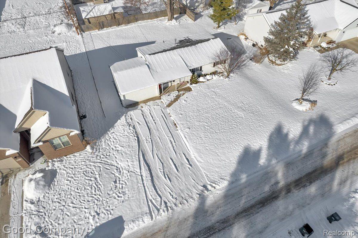 3060 Rockhaven Avenue Rochester, MI 48309 - Photo 7 of 23 Gallery Image 7