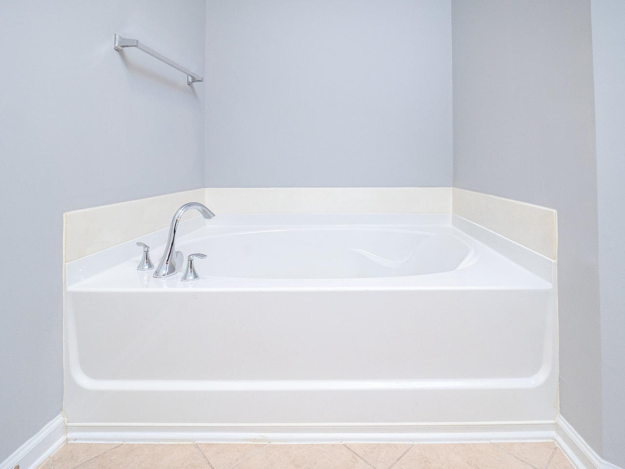 9232 Wooden Road Raleigh, NC 27617 - Photo 13 of 28 Master Bath/Spa
