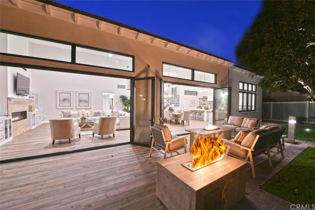 1827 Mariners Drive Newport Beach, CA 92660 - Photo 11 of 69