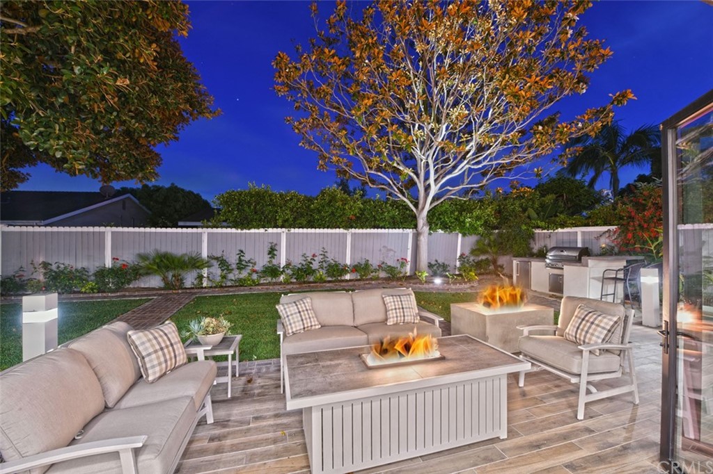 1827 Mariners Drive Newport Beach, CA 92660 - Photo 10 of 69