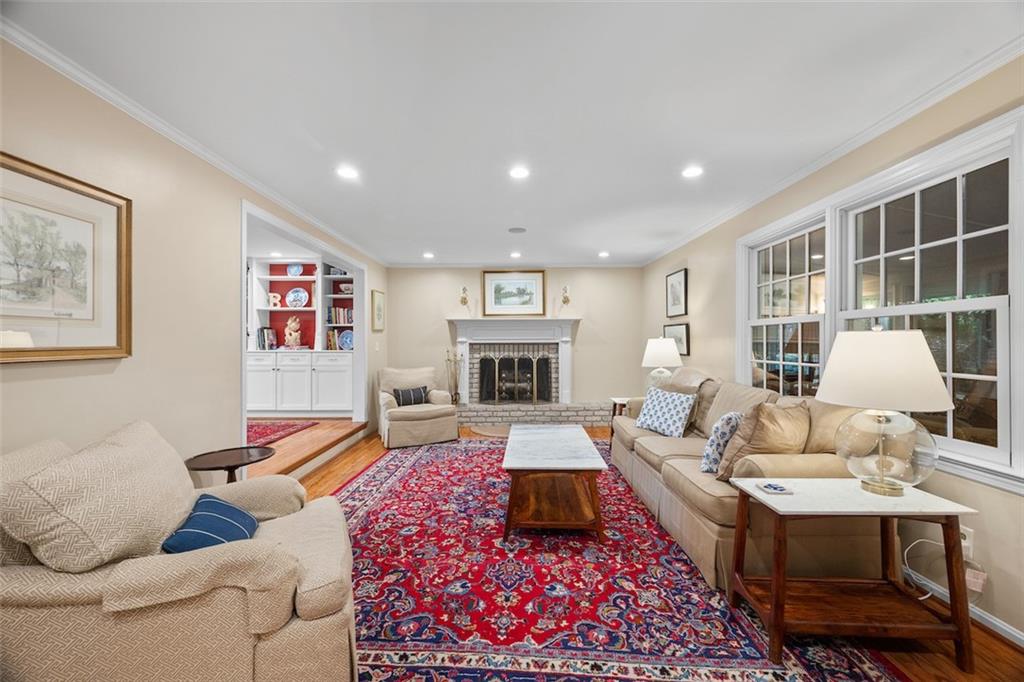 1014 Osage Road Pittsburgh, PA 15243 - Photo 11 of 49 a living room with furniture rug and window