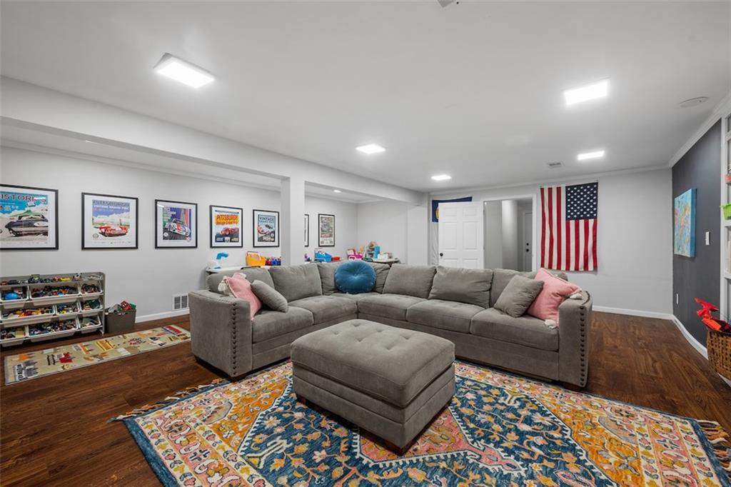 1014 Osage Road Pittsburgh, PA 15243 - Photo 39 of 49 a living room with furniture and a couch