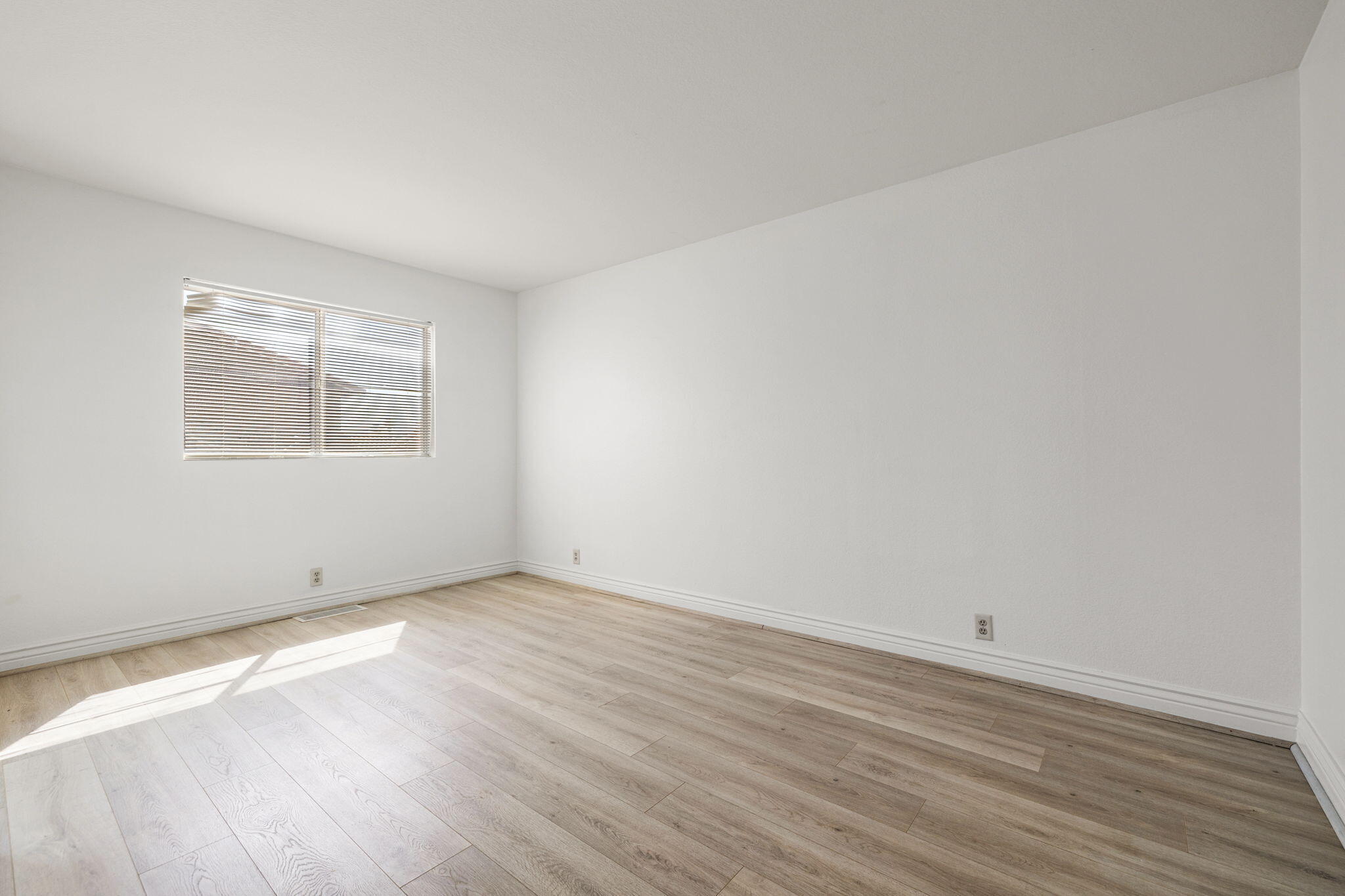 68090 Concepcion Road Cathedral City, CA 92234 - Photo 24 of 52 Bedroom 2