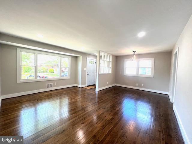 6013 Jamestown Road Hyattsville, MD 20782 - Photo 4 of 23 Gallery Image 4