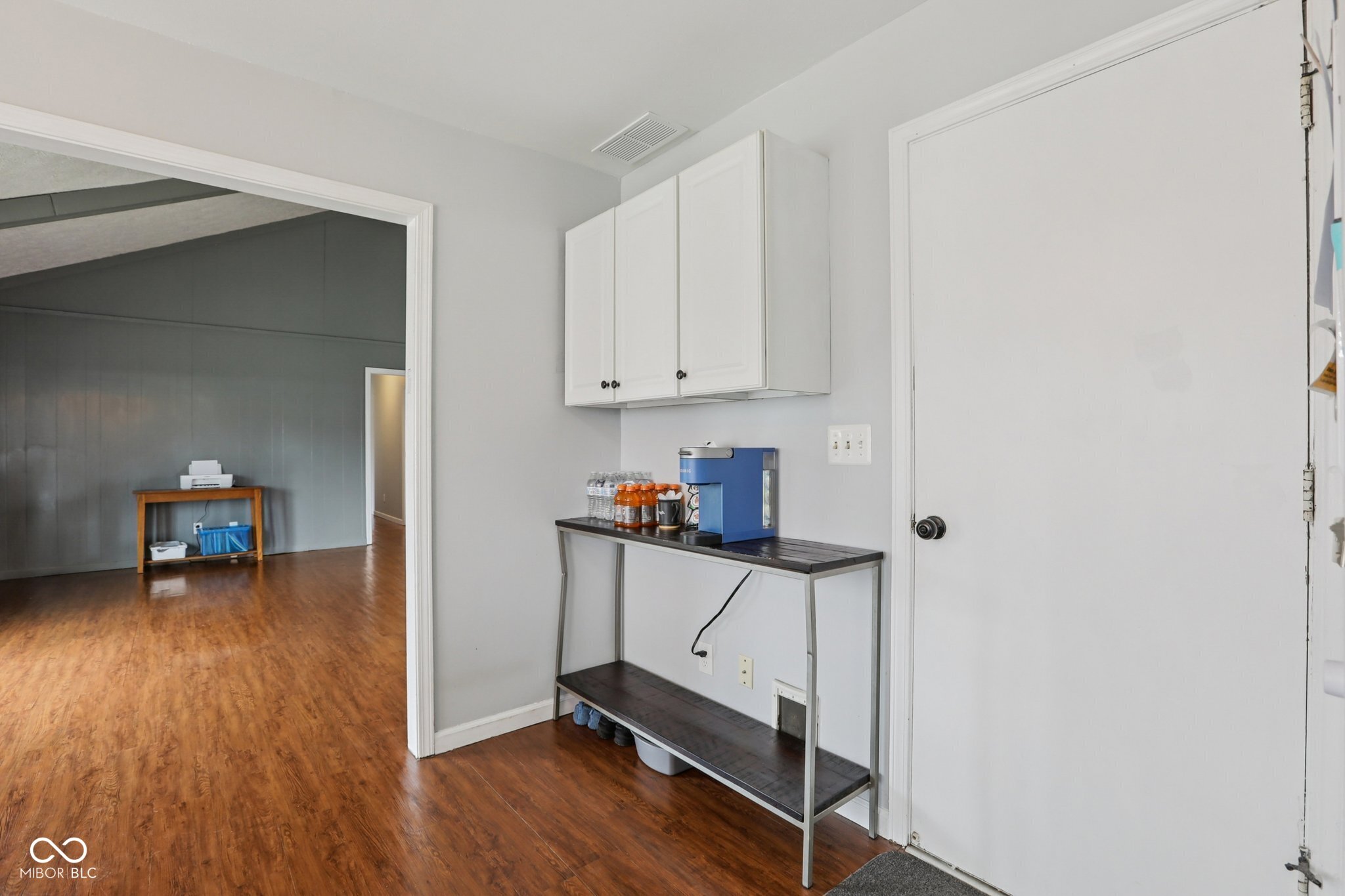 8445 Carthay Circle Fishers, IN 46038 - Photo 11 of 31