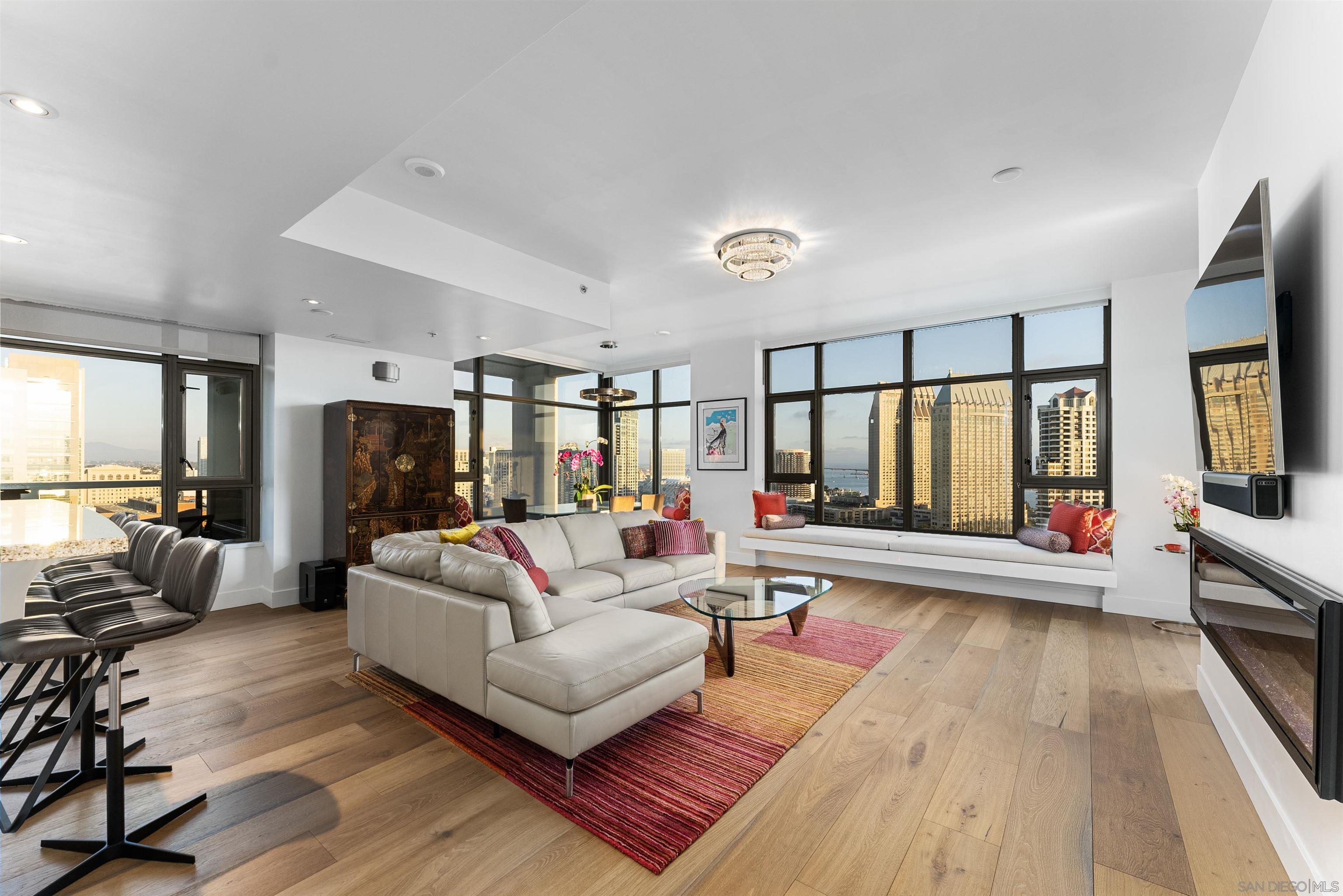 700 West E St Unit 2006  