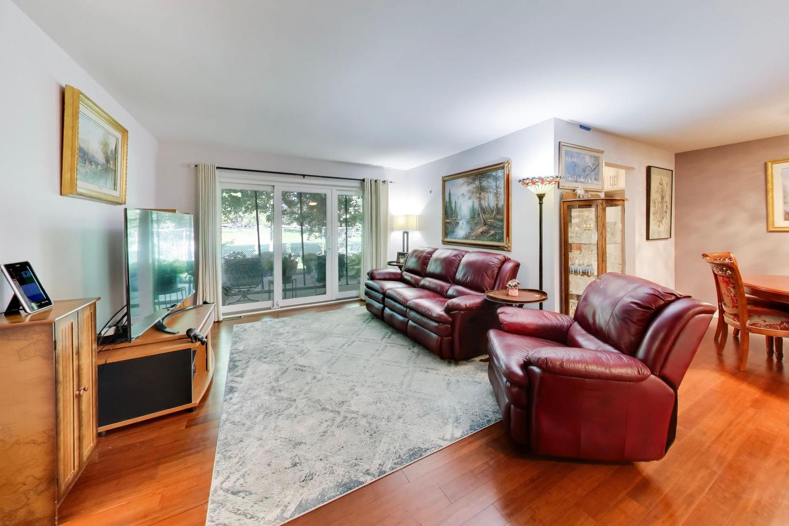 1456 North Elmhurst Road, Unit 101A Mount Prospect, IL 60056 - Photo 7 of 40 Gallery Image 7