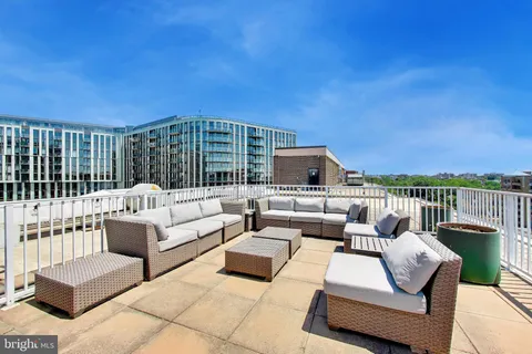 $369,000 | 2501 Calvert Street Northwest, Unit 711, Washington, DC 20008