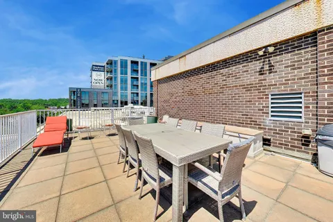 $369,000 | 2501 Calvert Street Northwest, Unit 711, Washington, DC 20008