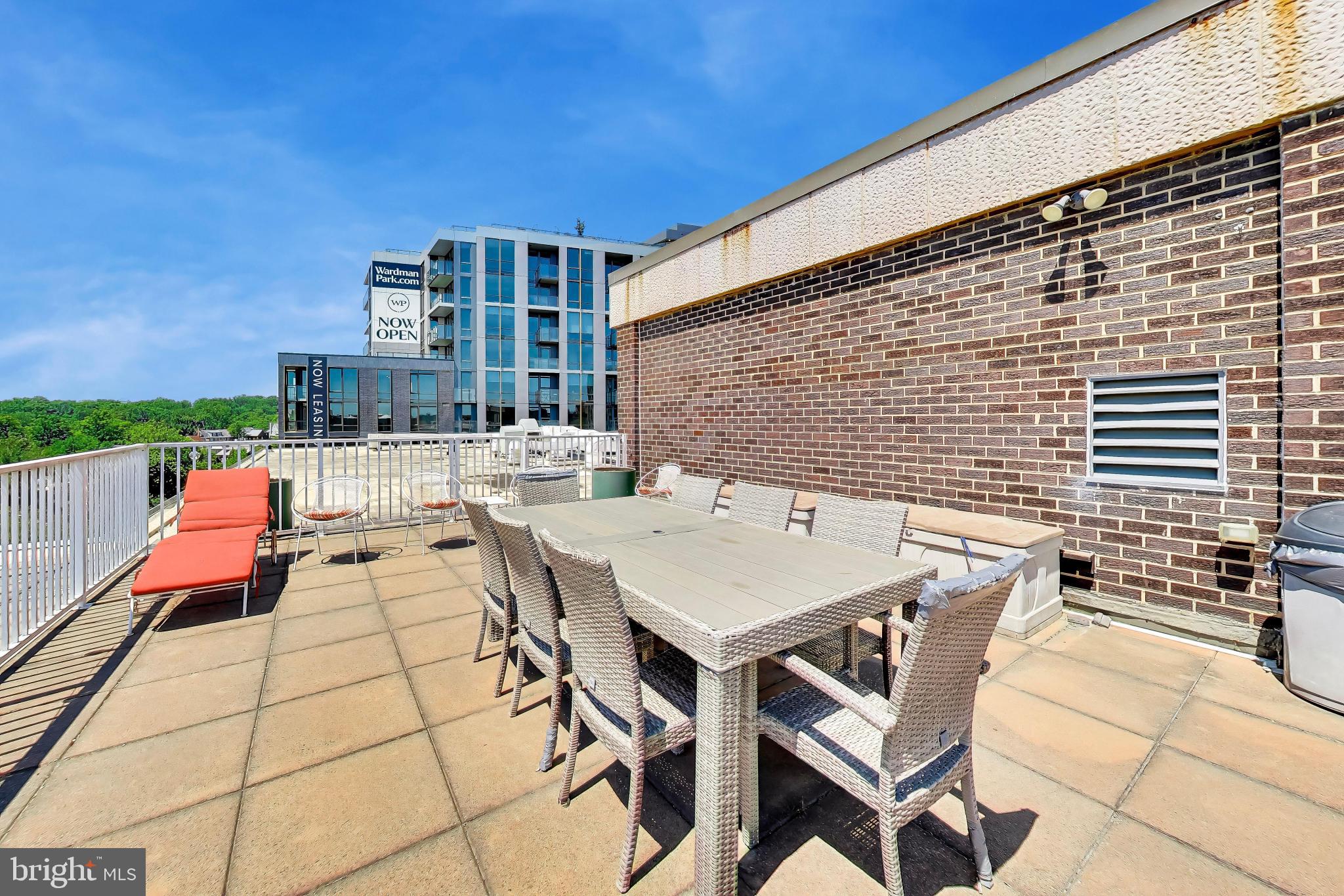 2501 Calvert Street Northwest, Unit 711 Washington, DC 20008 - Photo 16 of 33