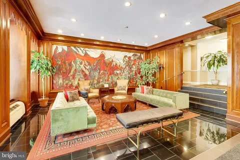 $369,000 | 2501 Calvert Street Northwest, Unit 711, Washington, DC 20008