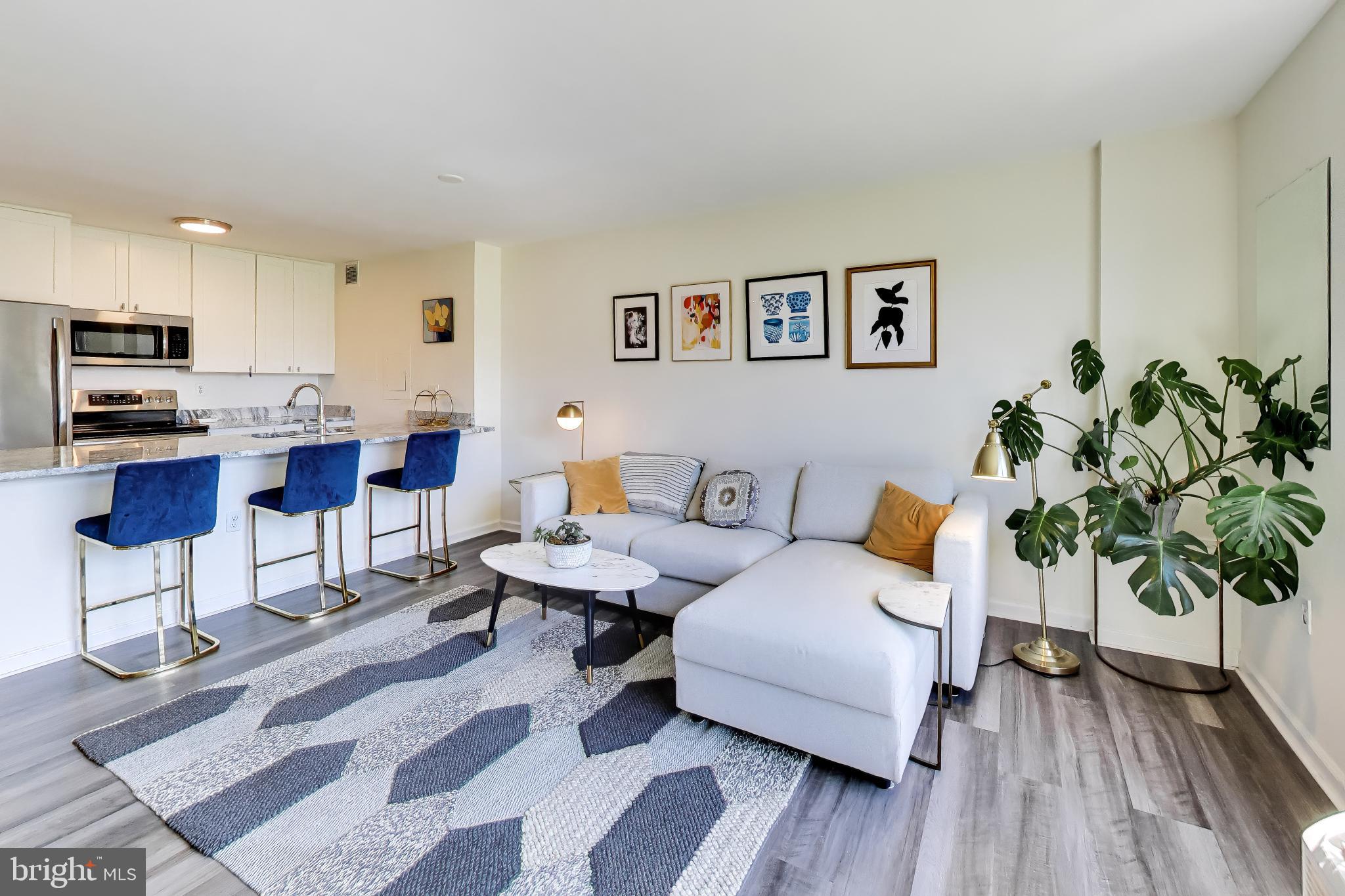 2501 Calvert Street Northwest, Unit 711 Washington, DC 20008 - Photo 2 of 33