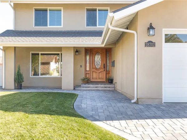 $1,525,000 | 28702 Mt Lassen Lane, Rancho Palos Verdes, CA 90275