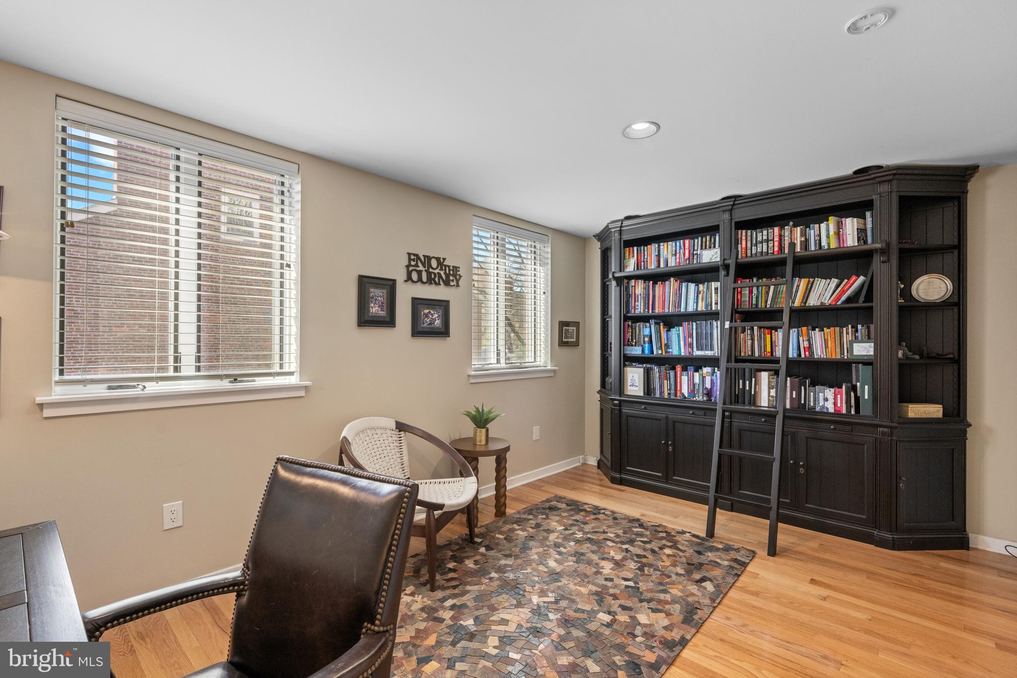 303 Spruce Street Philadelphia, PA 19106 - Photo 19 of 30 a room with furniture hardwood and a window