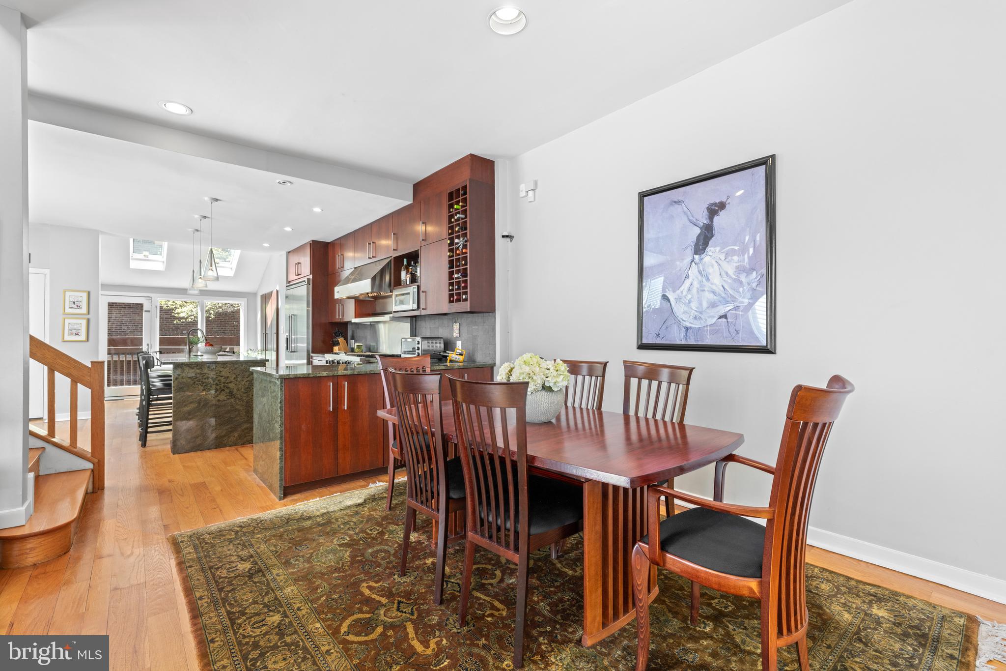 303 Spruce Street Philadelphia, PA 19106 - Photo 7 of 30 a view of a dining room with furniture