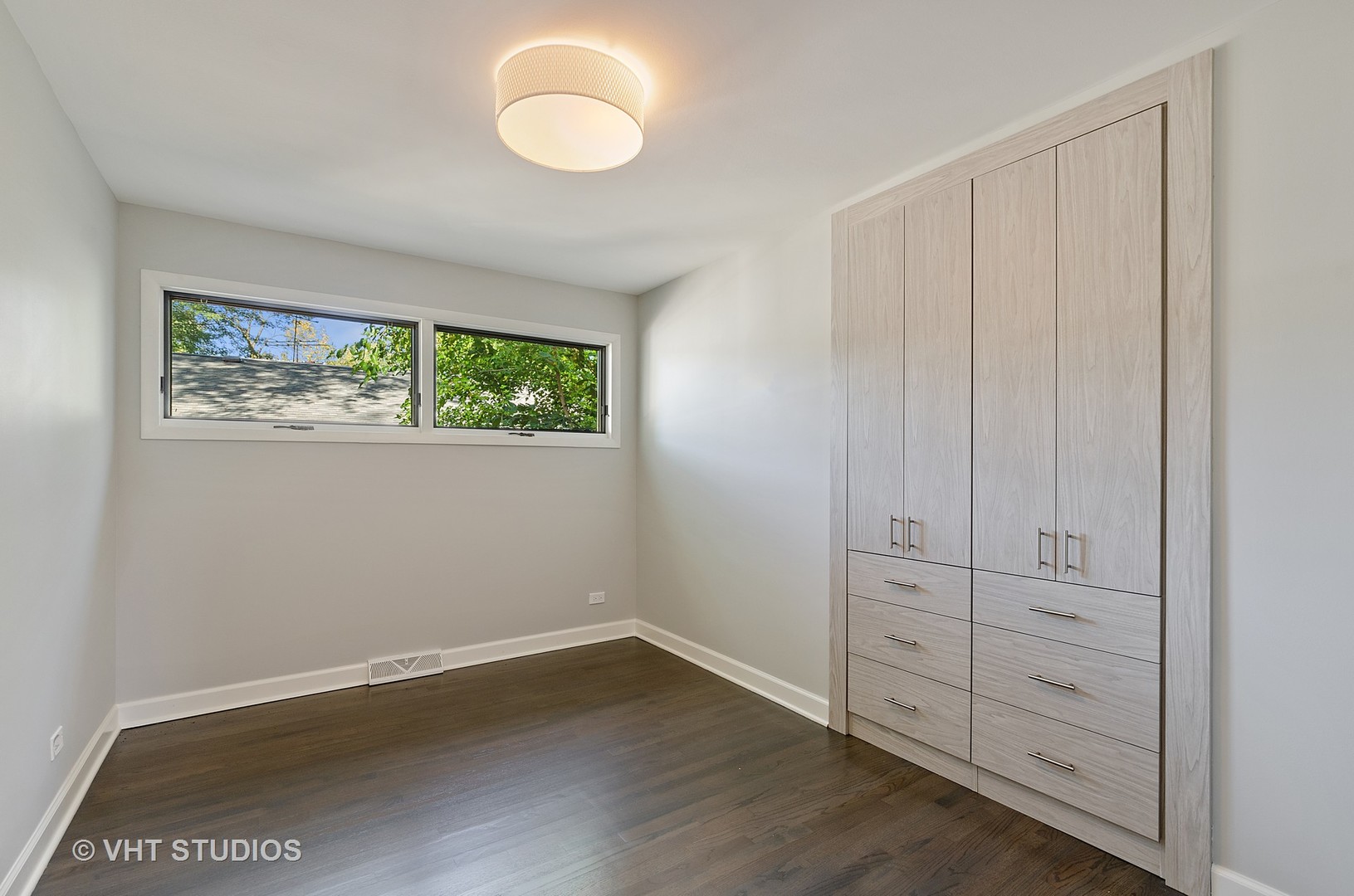 228 Voltz Road Northbrook, IL 60062 - Photo 16 of 24