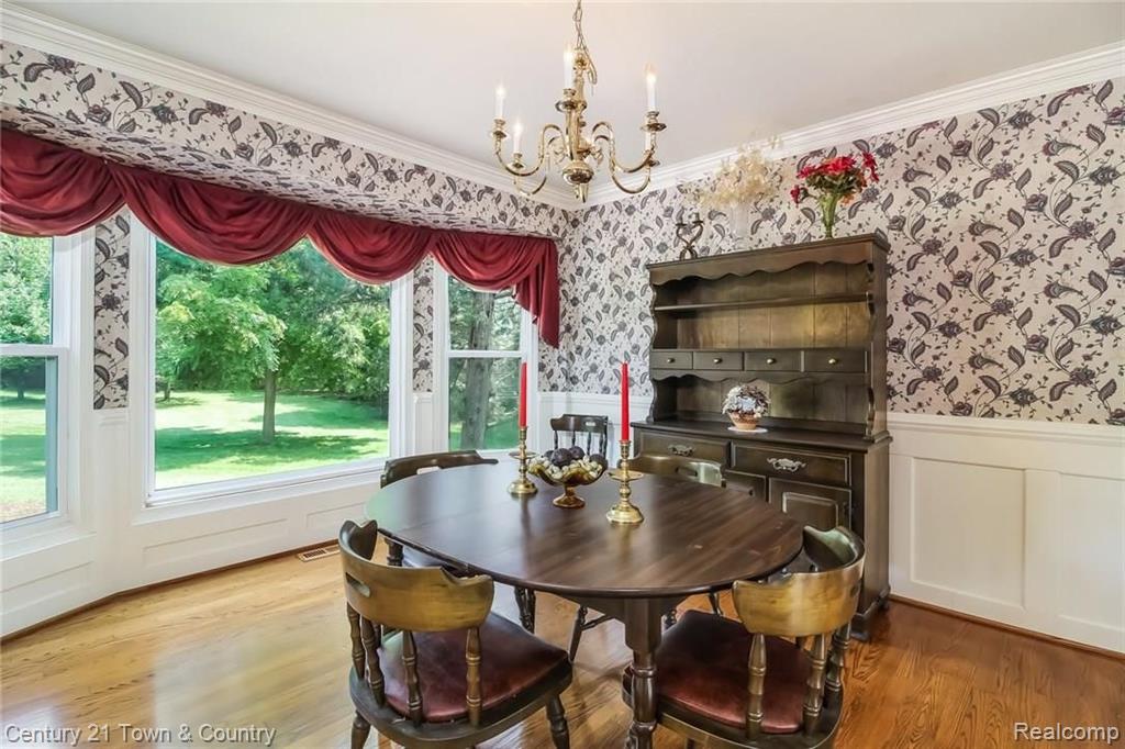 1142 Greenleaf Drive Rochester Hills, MI 48309 - Photo 8 of 55