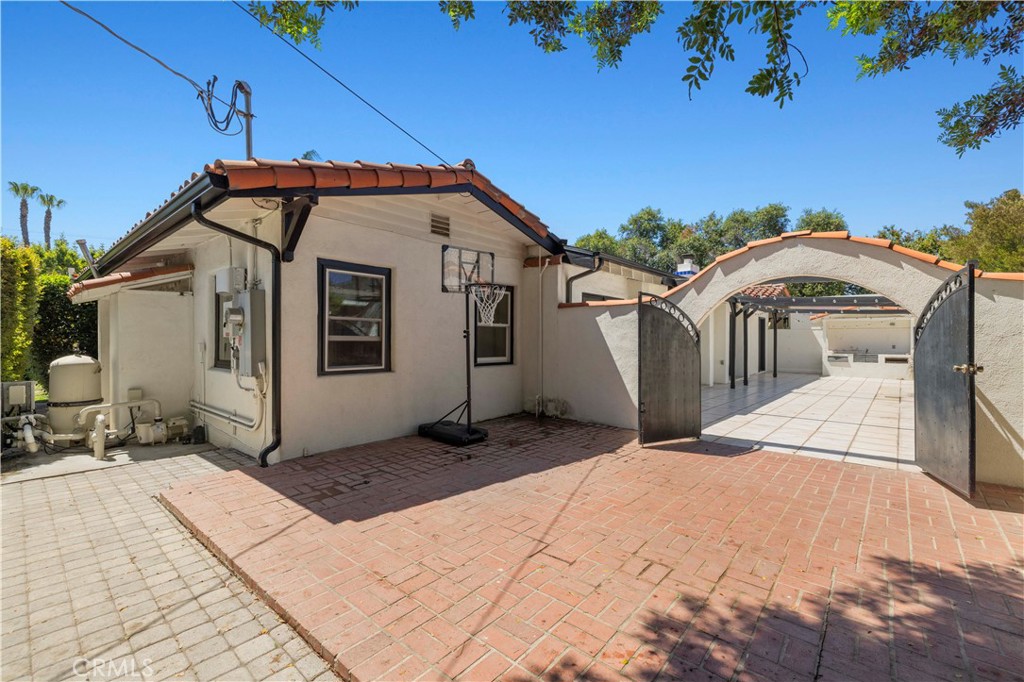 9916 Rathburn Avenue Los Angeles, CA 91325 - Photo 57 of 65